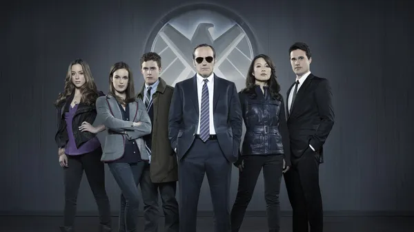 ¿dónde ver Marvel Agentes de S.H.I.E.L.D.?